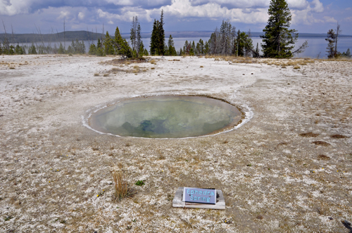 West Thumb Geyser Basin - Ephedra Spring